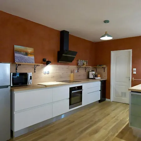 Vakantiehuis Maison Cosy - 3 Ch - 6 Pers - Wifi, Acces Direct Foret *